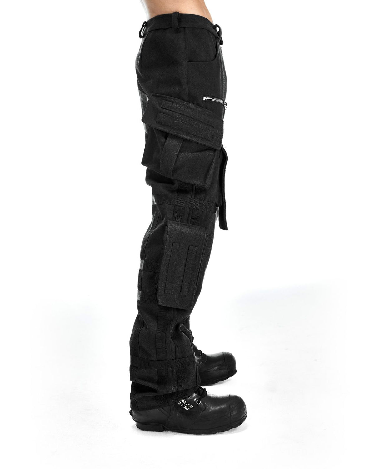 CTRL MULTI CARGO PANTS