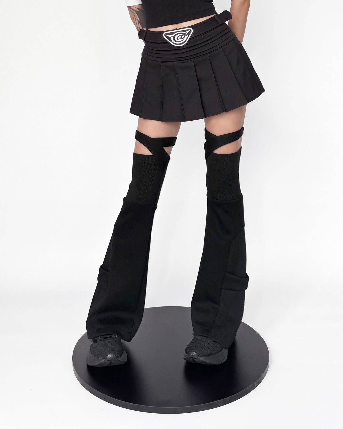 GENE LEG WARMERS - BLACK