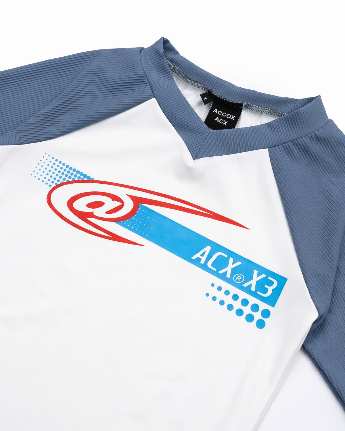 @ RAGLAN TEE - LIGHT