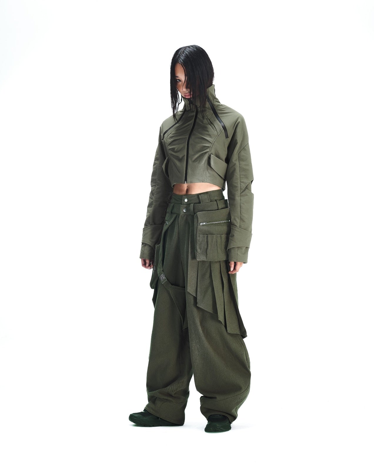XIRVA CROPPED JACKET (Olive)