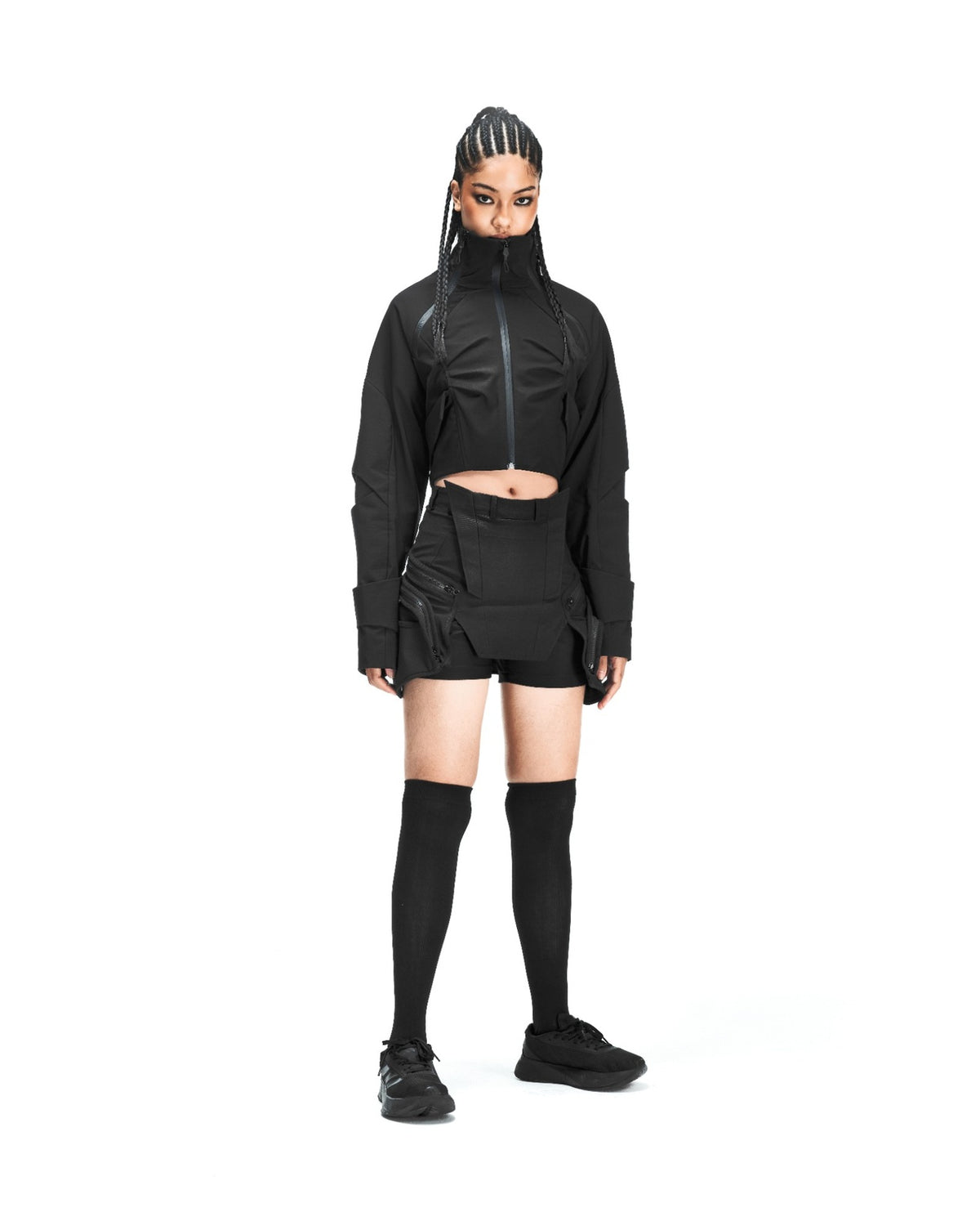 XIRVA CROPPED JACKET (Black)