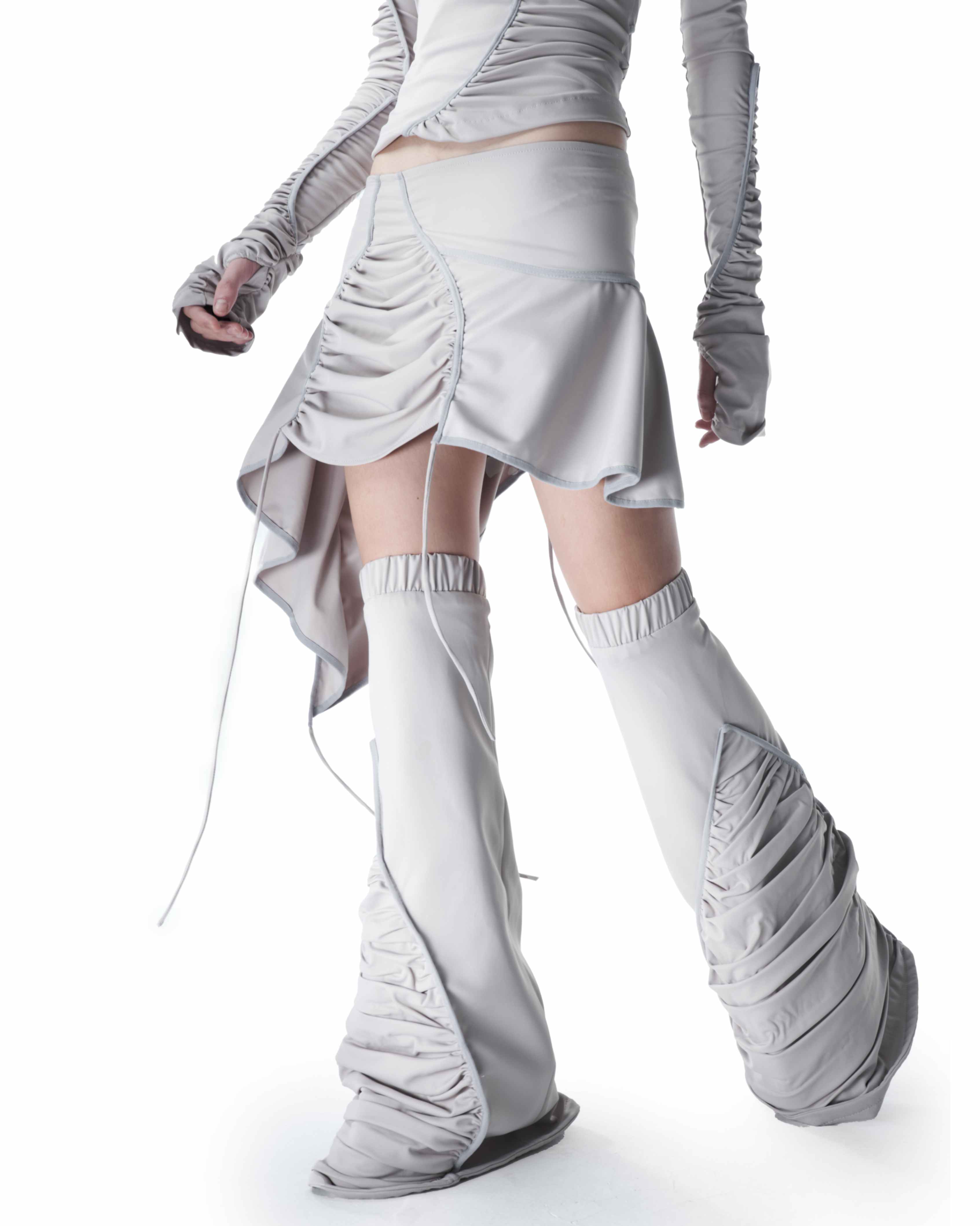 XTRA SKIRT & LEG WARMERS (light)