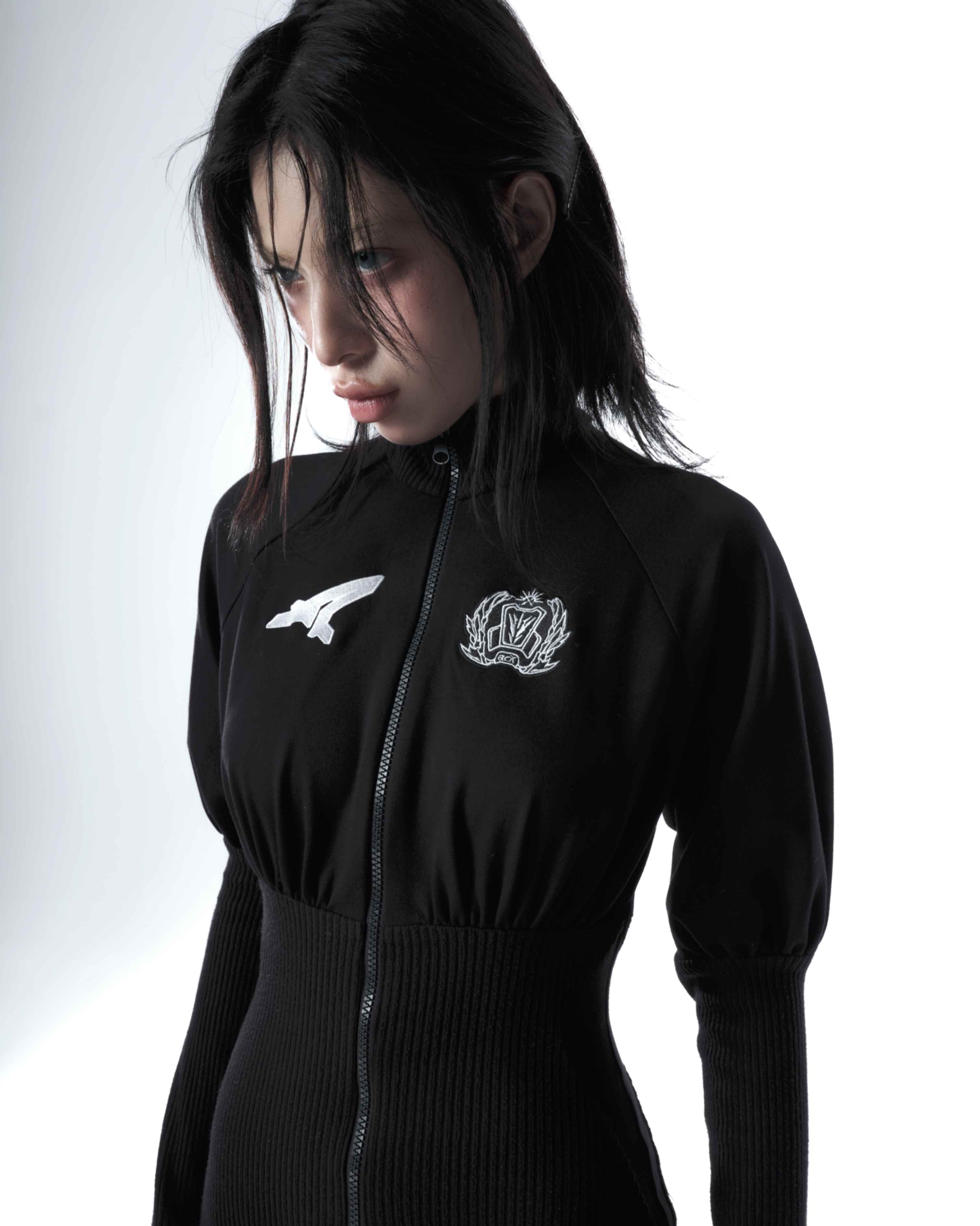 X-CHRONO:SUIT