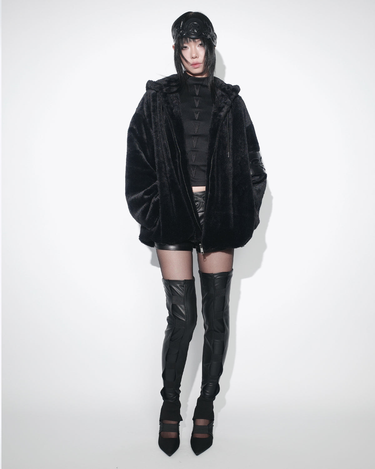 PL4Y FUR HOODIE - BLACK