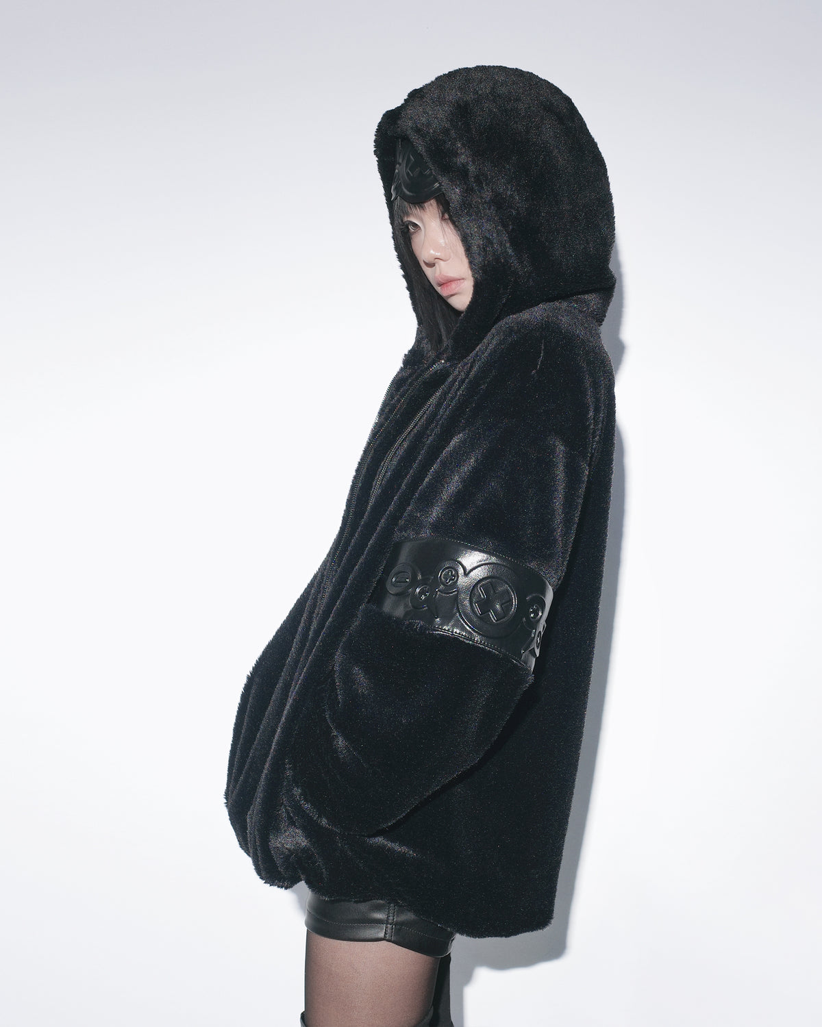 PL4Y FUR HOODIE - BLACK